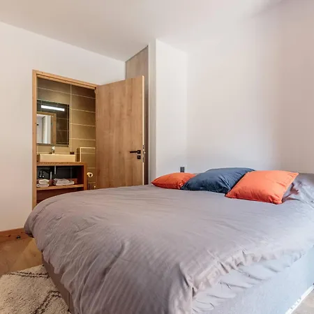 Appart De Luxe Pour 8 Pers Avec Terrasse, Piscine Et Spa, Pres Des Pistes Et Des Commerces - Fr-1-638-21 La Plagne